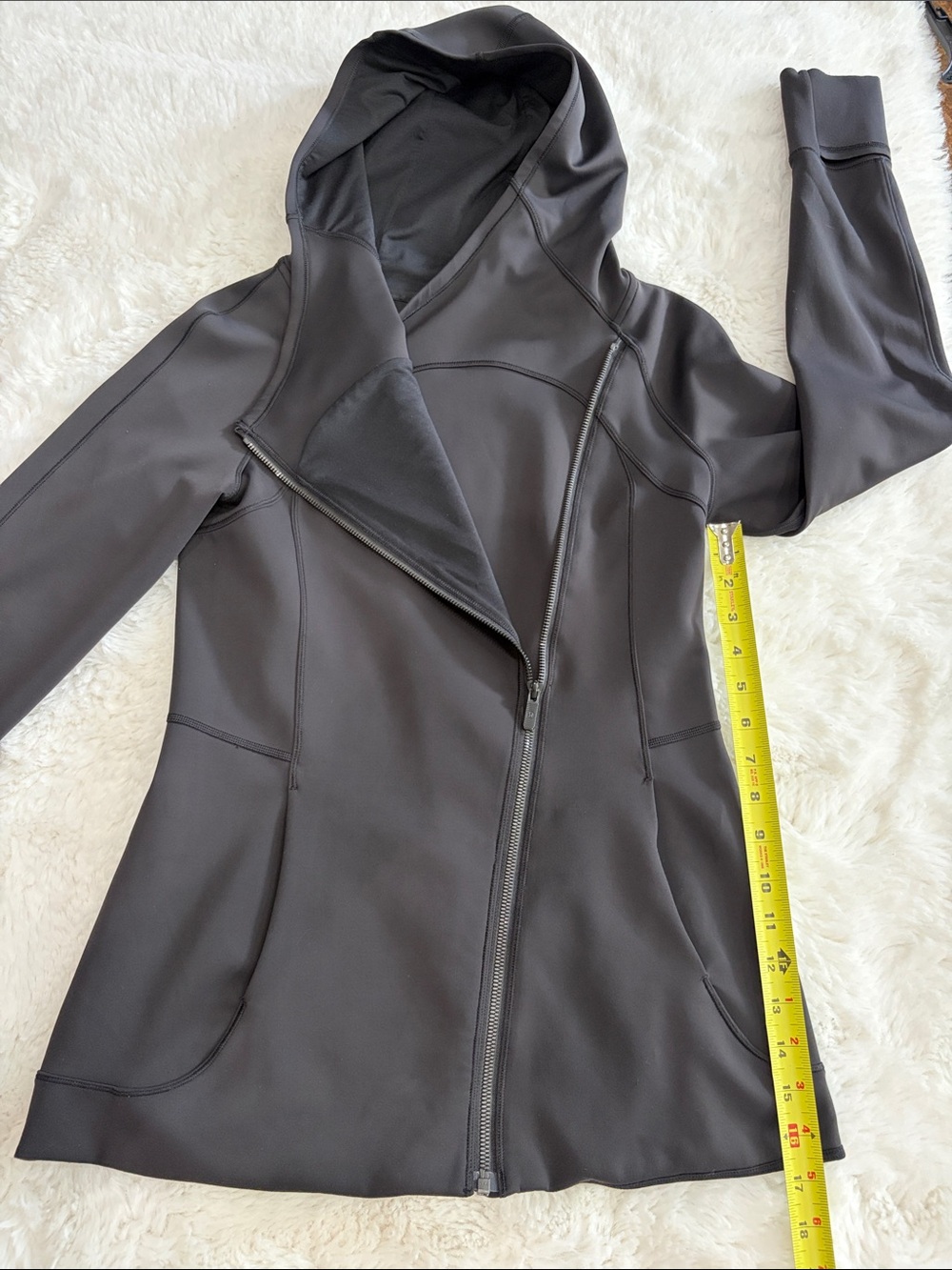 Lululemon,Size 8,Black Hooded Asymmetrical Zip Women's Jacket - Picture 12 of 17